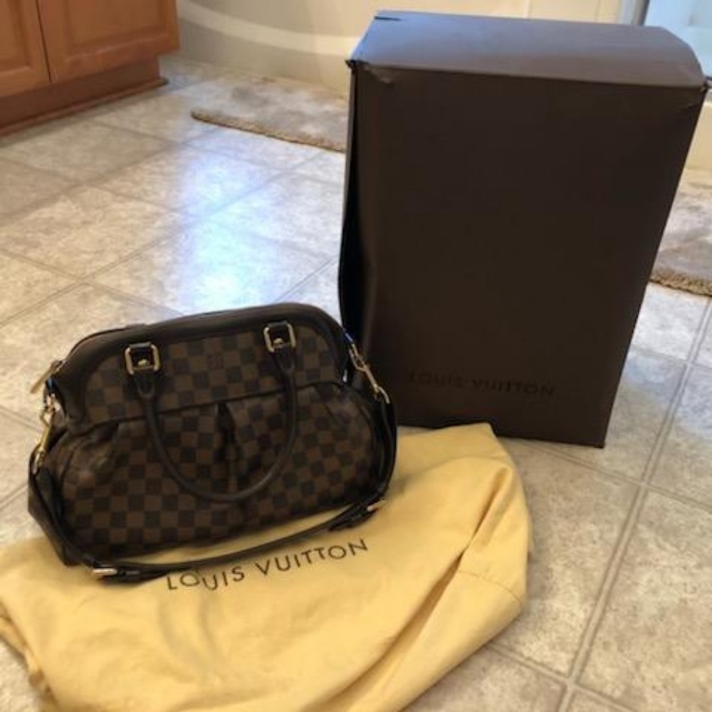 COPY - Louis Vuitton Purse AUTHENTIC